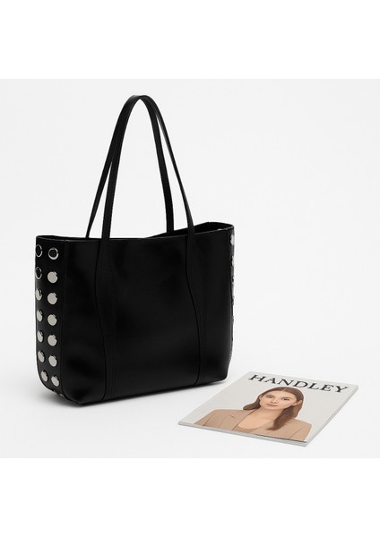 Metal Detaylı Lüks Omuz Çantası