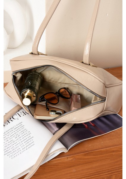 Kadın Lüks Şık Tasarımlı Kaliteli Işçilikli Omuz Çantası fırsatları