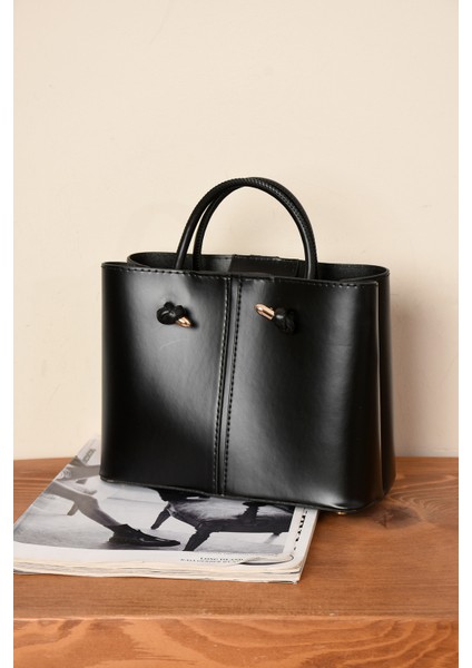 Kadın 3 Bölmeli Kaliteli Şık Çanta Omuzdan Asmalı Elden Tutmalı Askılı modelleri