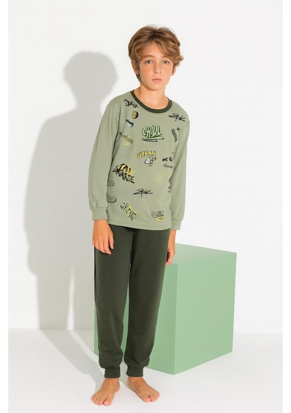 Erkek Çocuk Renkli Baskılı Uzun Kol Pijama Takımı - Interlok Kumaş 7413Y fırsatları