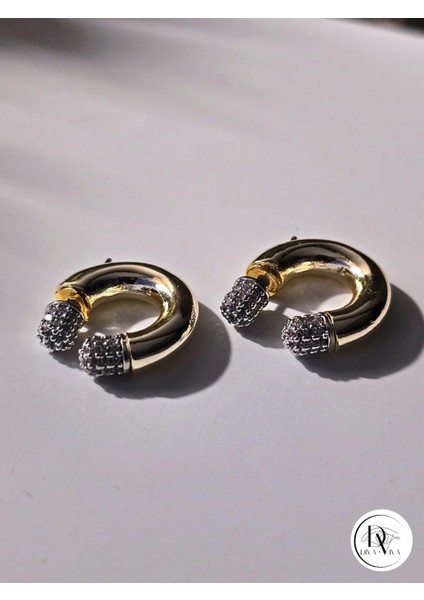 - Glow Earrings – Gold Kaplama Taş Detaylı Tasarım Kadın Küpe (KOD-339) fırsatları