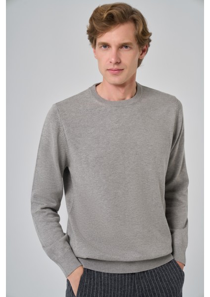 Erkek Gri Basic Bisiklet Yaka Dynamic Fit Rahat Kesim Triko
