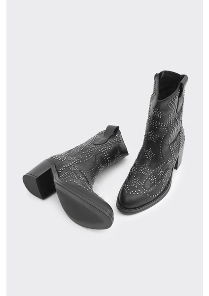 Zımba Işlemeli Hakiki Deri Kadın Western Bot fırsatları