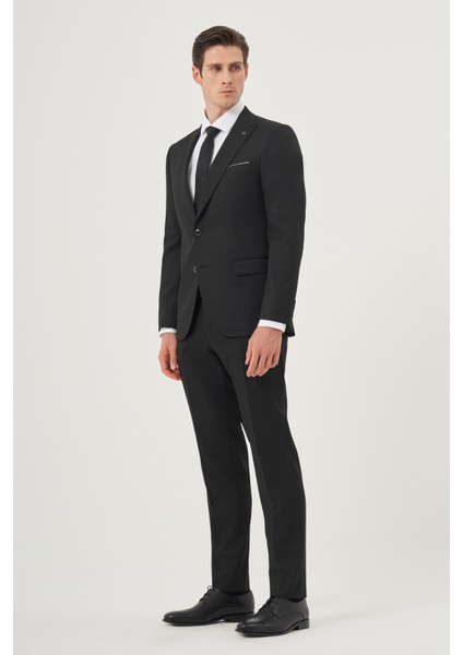 Erkek Siyah Poliviskon Basic Jakarlı Slim Fit Sivri Yaka Takım Elbise modelleri