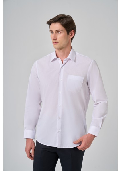 Erkek Beyaz Basic Regular Fit Sert Yaka Cepli Gömlek modelleri