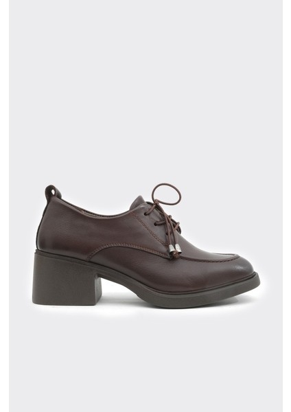 Hakiki Deri Kısa Topuklu Casual Kadın Ayakkabı