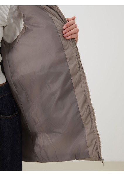 Yeni Sezon Kapüşonlu Kadın Şişme Yelek fırsatları