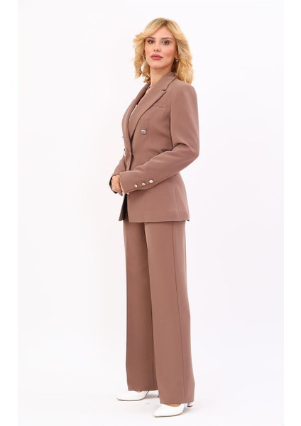 Erkek Yaka Çapraz Ceket & Bol Paça Pantolon-Kahve indirimleri