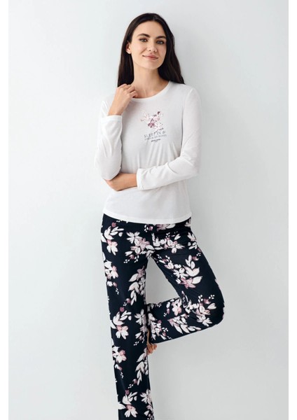 9106 Kadın Beyaz Uzun Kollu Yuvarlak Yaka Pijama Takımı