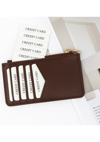 Duru Kartlık – Zarif ve Minimalist Şıklık