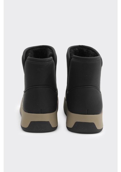 Yüksek Taban Kadın Bot fırsatları