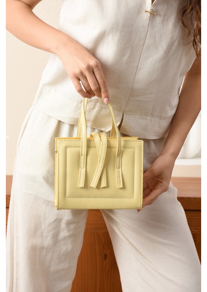 Lüks Reyhani Kutu Çapraz Askılı El ve Omuz Çantası modelleri