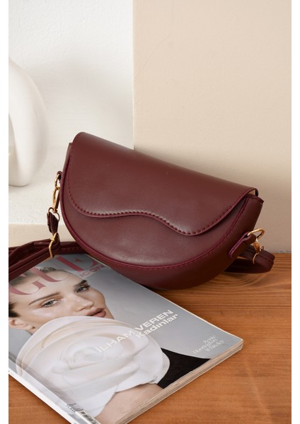 Trend Omuz Çantası Spor Klasik Çapraz Askılı Çanta Tr