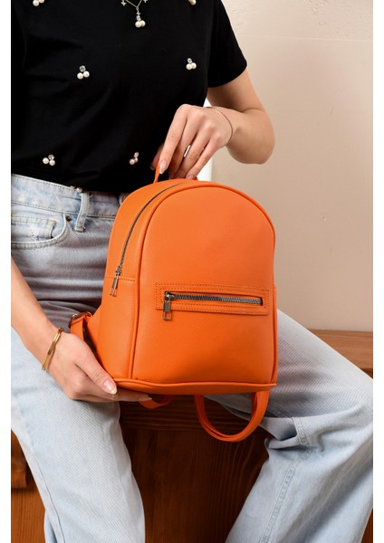 Kadın Lüks Ayarlanabilr Sade Şık Askılı Modern Sırt Çantası modelleri