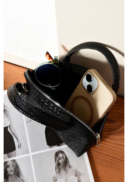 Lüks Mini Iguana Deri Baskılı El ve Omuz Çantası fırsatları