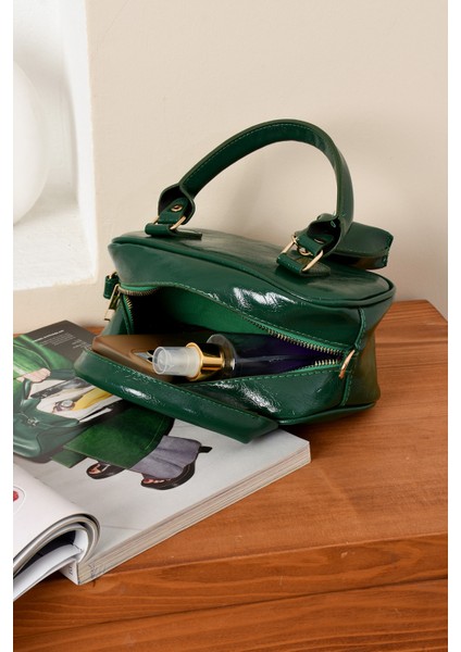 Lüks Omuz Çantası Çapraz Askılı modelleri