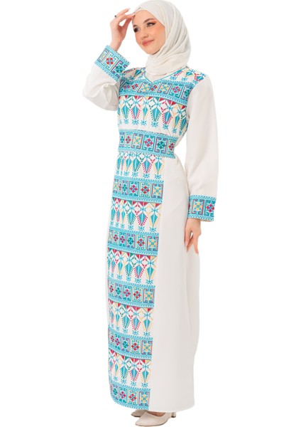 Kadın Elbise – Canlı Renklerle İşlemeli Beyaz Filistin Nakışlı Kadın Elbise"