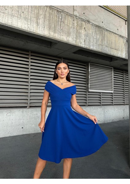 Kayık Yaka Midi Boy Saks Elbise 583259 fiyatları