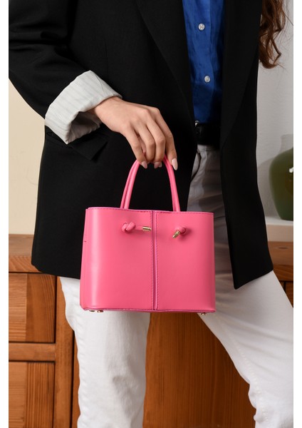 Kadın 3 Bölmeli Kaliteli Şık Çanta Omuzdan Asmalı Elden Tutmalı Askılı fiyatları