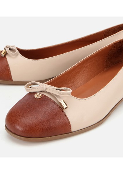 01AYH313540A373 KADIN Deri Taba Fiyonk Detaylı Babet modelleri