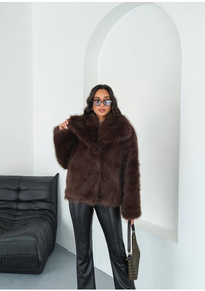Zr Kahverengi Oversize Kısa Kürk Mont