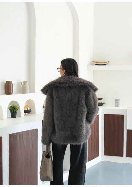 Zr Antrasit Oversize Kısa Kürk Mont modelleri