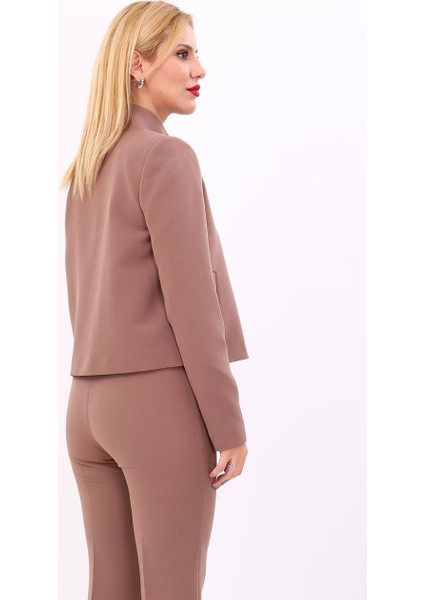 Oval Dik Yaka Kısa Ceket-Kahve fiyatları