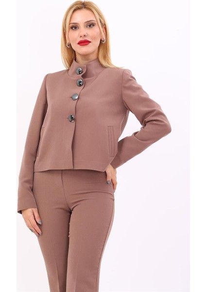 Oval Dik Yaka Kısa Ceket-Kahve indirimleri