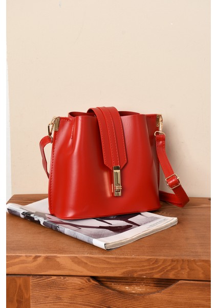 Kadın 3 Bölmeli Elden Tutmalı Omuzdan Asmalı Kaliteli Çanta