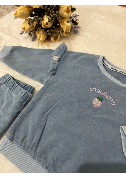 Tuembaby %100 Pamuk Küçük Çilek Baskılı Fırfırlı Uzun Kollu Alt Beli Lastikli Kız Bebek Alt Üst Takım fırsatları