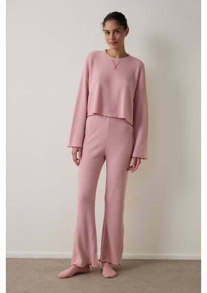 Toz Pembe Kayık Yaka Waffle Termal Etkisi Uzun Kollu Pijama Takımı