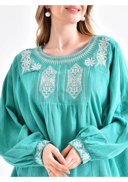 Kadın Bluz Yuvarlak Yaka Yaka ve Bilek Işlemeli Bluz Kadın Bluz Yeşil - 33032 fiyatları