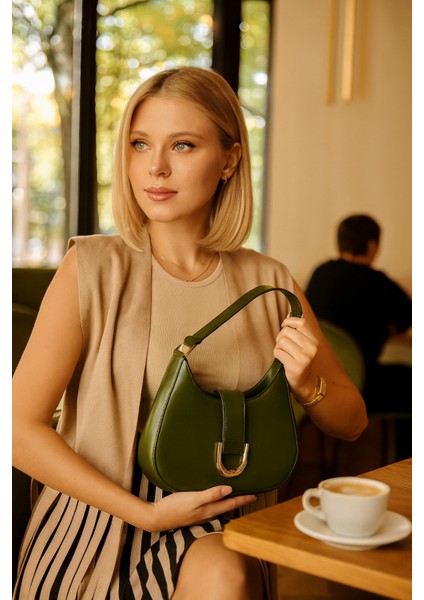 Lüks Metal Tokalı Omuz Çantası