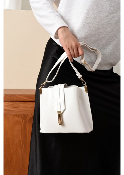 Kadın 3 Bölmeli Elden Tutmalı Omuzdan Asmalı Kaliteli Çanta modelleri