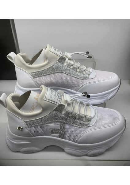 Kadın Yüksek Taban Rahat Şık Günlük Spor Ayakkabı Beyaz Renk fiyatları
