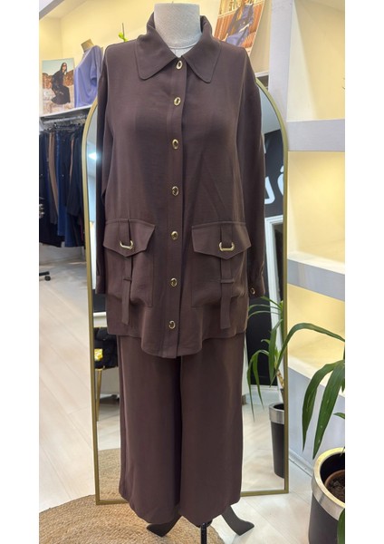 1025 Tam Boy Düğmeli Pantolonlu Takım Kahve fiyatları