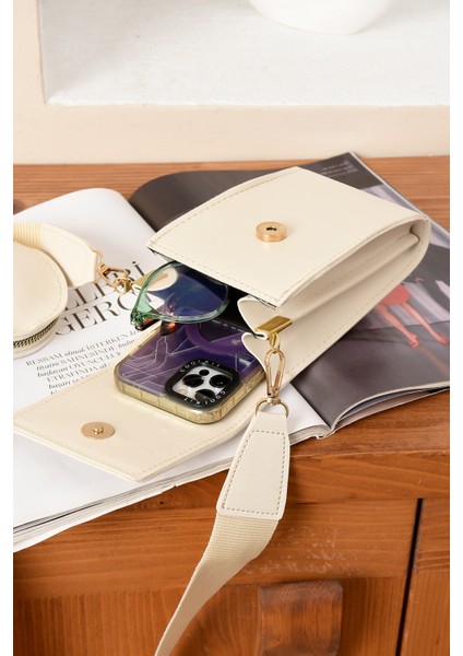 Lüks Çapraz Askılı Kolon Kemer Detaylı Mini Cüzdan Tasarımlı Çanta fırsatları