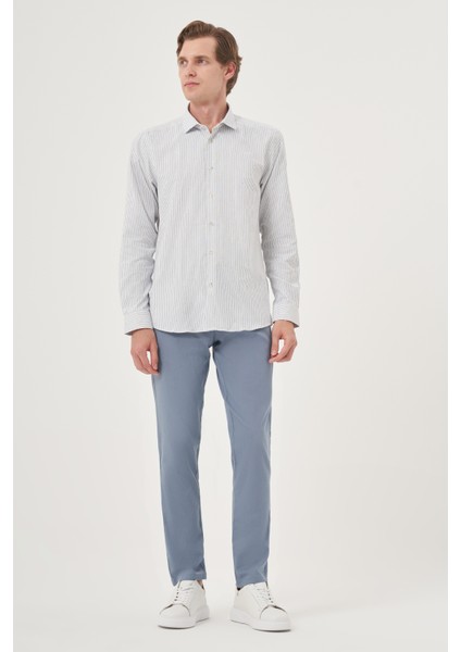 Erkek Lacivert Slim Fit Çizgi Desen Sert Spor Yaka Gömlek modelleri