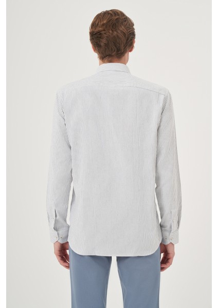 Erkek Lacivert Slim Fit Çizgi Desen Sert Spor Yaka Gömlek fırsatları