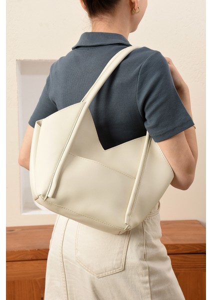 Kadın Şık Tasarımlı Omuz ve Kol Çantası + Yavru Çanta modelleri