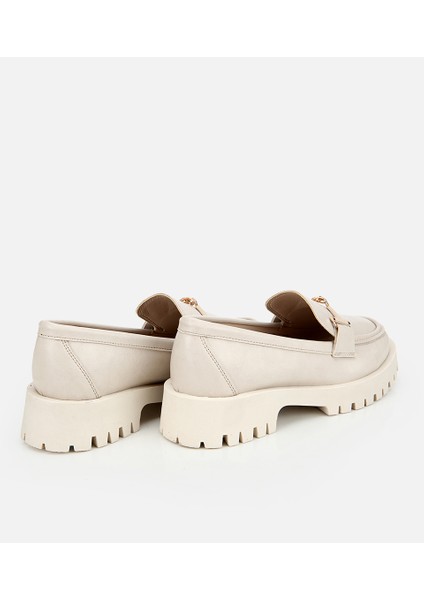 01AYH314700A400 KADIN Ekru Kalın Tabanlı Klasik Loafer fırsatları