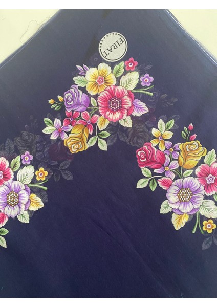 Çiçekli Desen Oyalık Pamuk Yazma