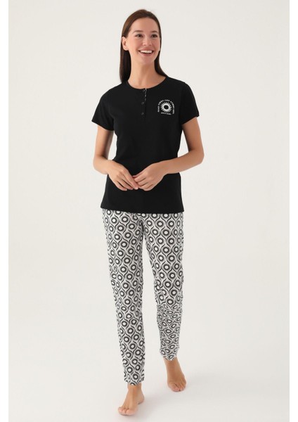 Kadın %100 Pamuk Desenli Kısa Kol Pijama Takımı fiyatları