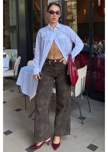 Beyaz Düz Kesim Düğmeli Kadın Gömlek MG2583 fırsatları