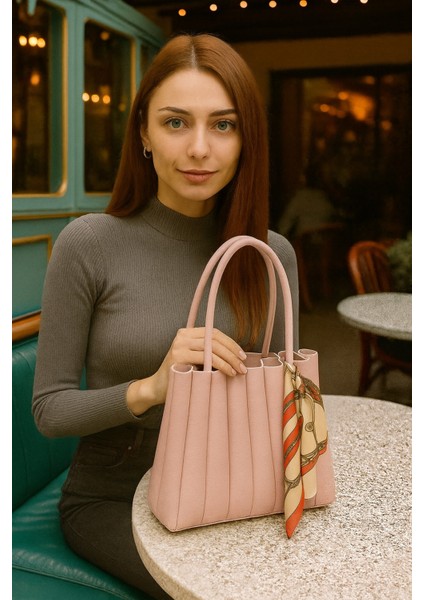 Pileli Lüks Fular Detaylı Omuz Çantası Makyaj Çantası Hediyeli