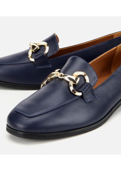 01AYH312430A680 KADIN Deri Lacivert Tokalı Klasik Loafer modelleri