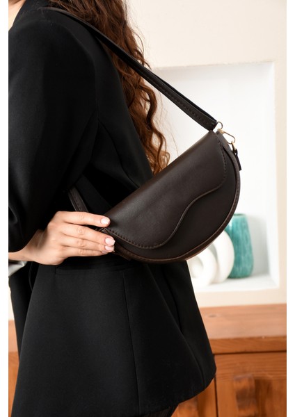 Trend Omuz Çantası Spor Klasik Çapraz Askılı Çanta Tr modelleri