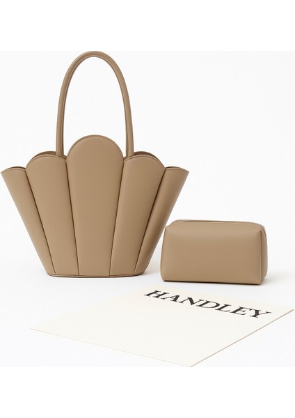 Lüks Tasarım Scallop Omuz & El Çantası Seti (Cüzdan Hediyeli)