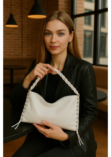 Lüks Düğümlü Sap Detaylı Kadın Omuz Çantası – Şık Tasarım