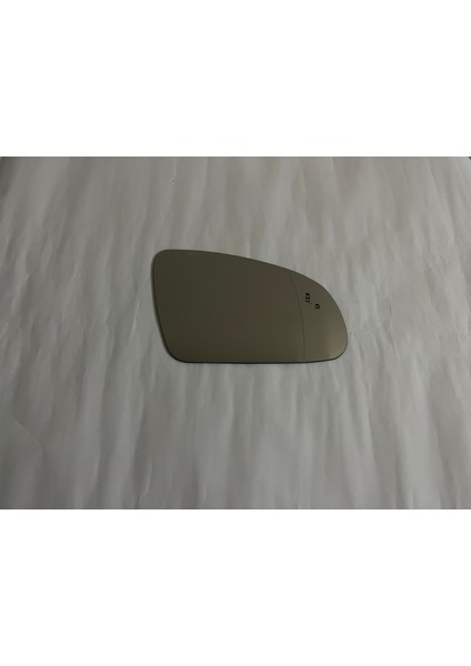 Hyundai Kona 2017- Model Sonrası Sağ Taraf Ayna Camı (Kör Nokta Uyarı Sistem Yerli)
